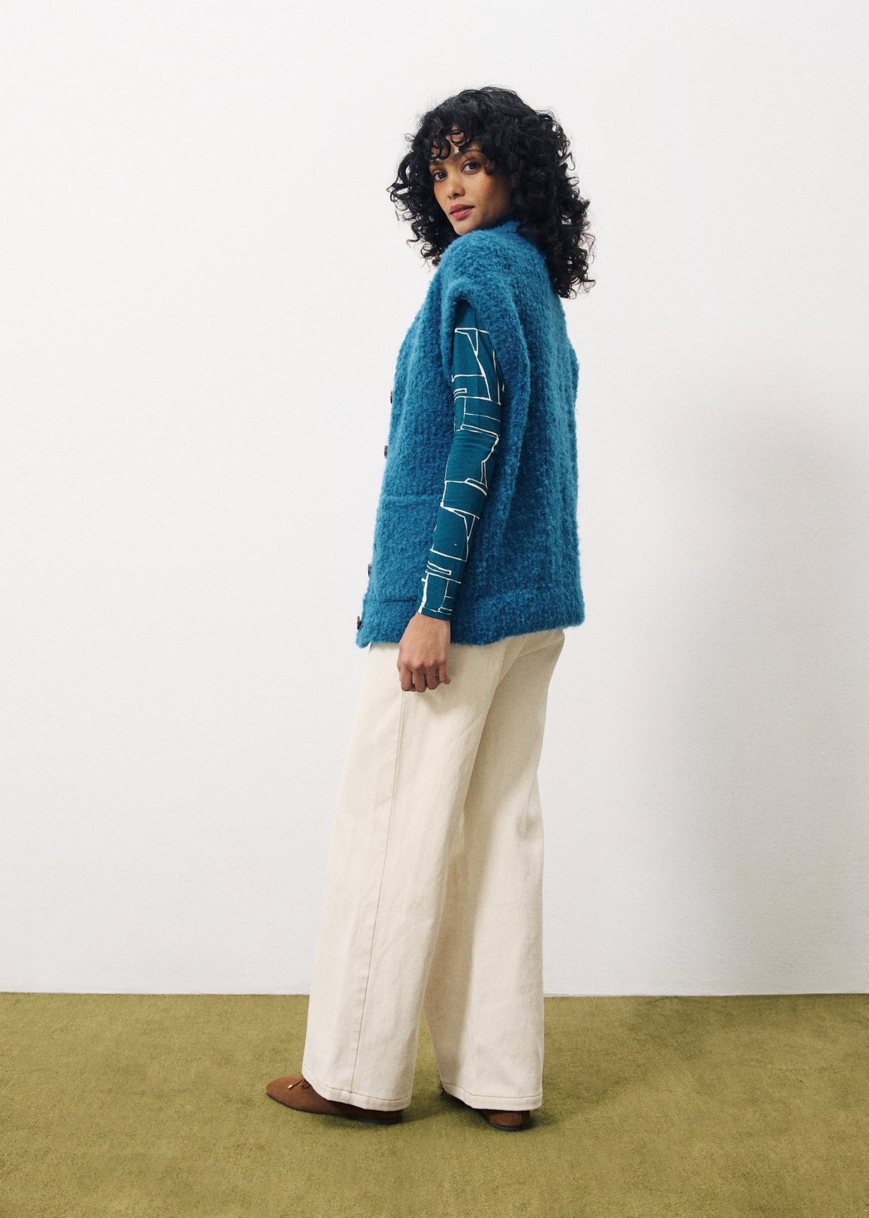 MAGALY Blue Cardigan