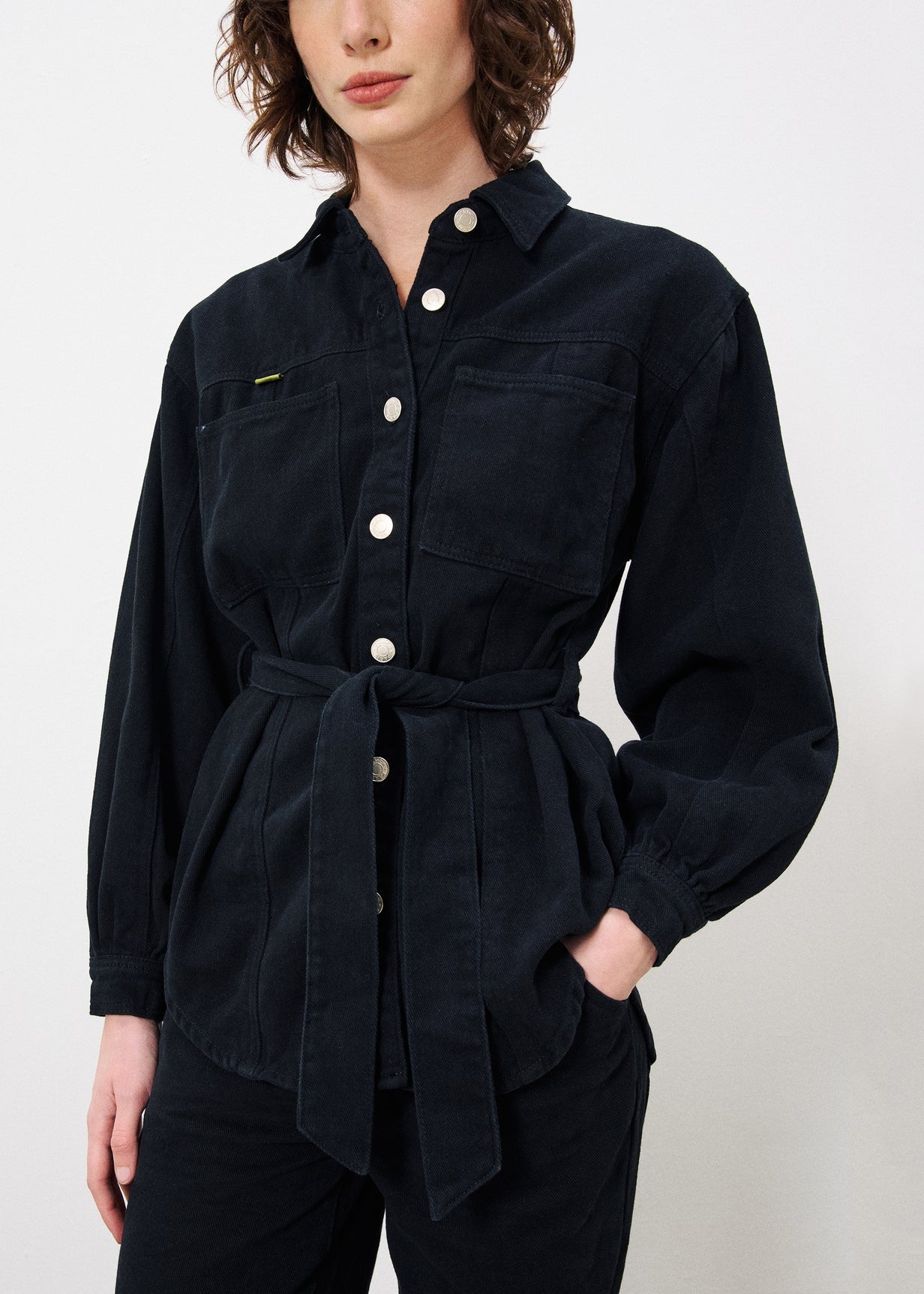 LISANDRE Black Overshirt